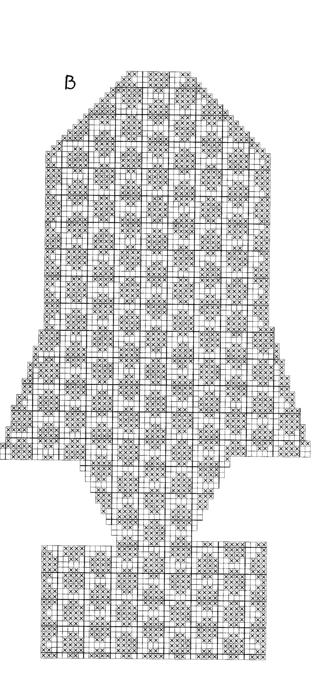 Strikk 42 omg mønster etter diagram A. På neste omg strikkes hæl over de siste 42 m. Strikk 22 omg frem og tilbake med mønster diagram B og glattstrikk.