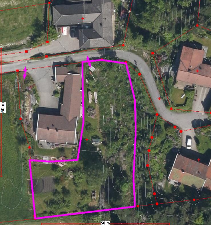 3.2 Forsvarlige utbyggingsalternativer Med utgangspunkt i normkravene til vei er det etter administrasjonens syn naturlig å se en utbygging av planområdet i to etapper.