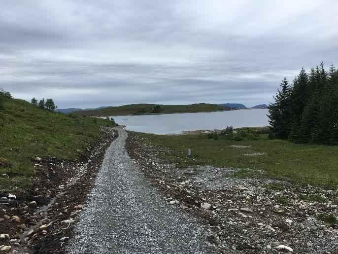 Midlertidig adkomstvei fra Litlevatn (bildet) til Mosvatn. Figur 34.