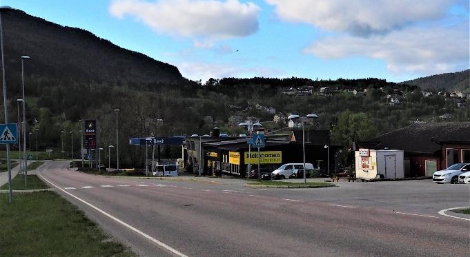 Tingvoll kommune planlegger å bygge åtte nye boenheter i sentrum for sosial boligbygging før 2020.