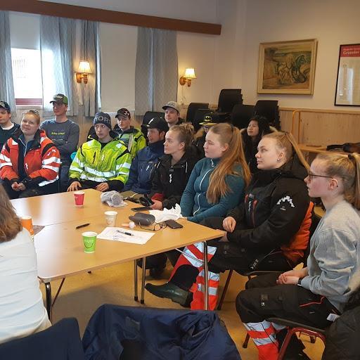 26 Tryggere sammen Prosjektet Tryggere sammen har i 2017 vært gjennomført av to lokallag i Troms, Bardu og Tromsøysund Bondelag og flere står for tur.