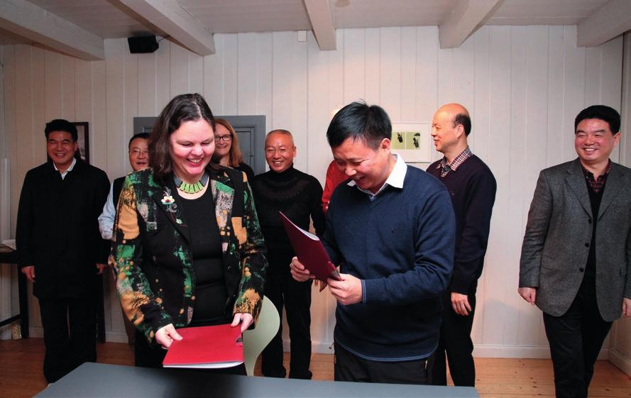 VENNER FRA KINA: I november signerte Telemark Museum en vennskapsavtale med Ankang Museum. Kina er et interessant publikumsmarked, sa Jorunn Sem Fure. trearbeider i kuppelen, blir eget prosjekt.