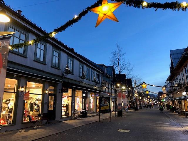 Fra gågata Områdetypene sikrer estetikk og arkitektur Inndeling i områdetyper sikrer en byutvikling som ivaretar hensynet til Lillehammers historie, egenart og områdekarakter.