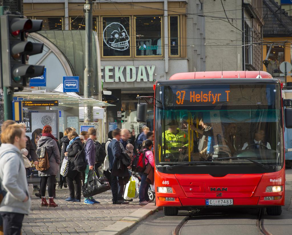 Lokalisiering og utforming 51 systemer skal fungere. Vegholder bør sikre framkommelighet som en integrert del av planlegging og drift av knutepunktet.