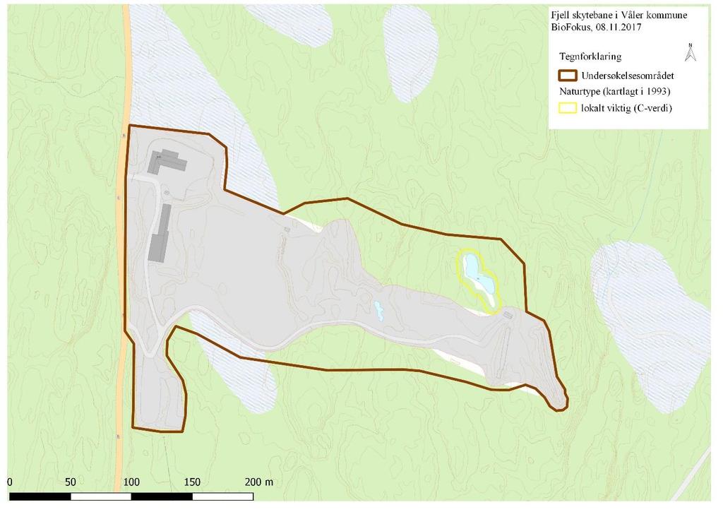 Resultater Figur 1: Undersøkelsesområdet (brun linje) ved Fjell skytebane i Våler kommune. Dammen (gul linje) ble kartlagt som lokalt viktig naturtype i 1993.