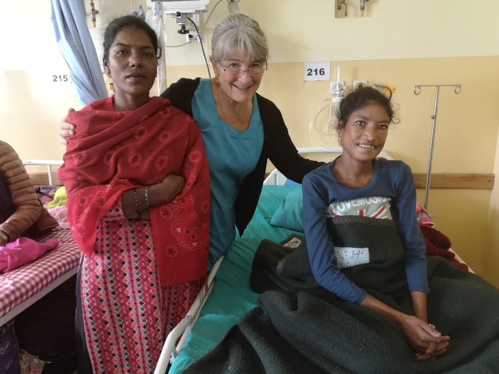 Kumari har hatt astma i mange år, men da hun nå ble gravid ble hun mye verre. Stedatteren kom hit med henne, og tok vare på henne gjennom dager med krise og bønn, - glede og seier.