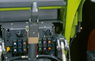 pumpekapasitet 105 l/min maks. gjennomstrømningsvolum per hydraulikkventil 58 kw maks.