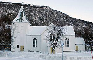 Lyngseidet var et av de mest besøkte turiststedene i Nord-Norge, hvor sameleiren på Fjellfinnbakken var det store trekkplasteret sammen med Lyngsalpene.