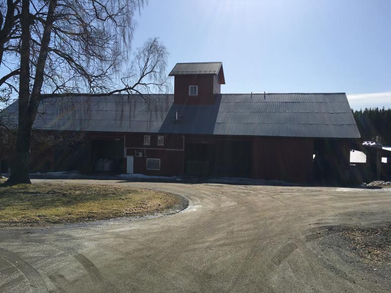 Energiforbruk på Øistad gård (Ørje) Kylling og kornprodusent Boliger (inkludert oppvarming): ~ 57 000 kwh strøm årlig