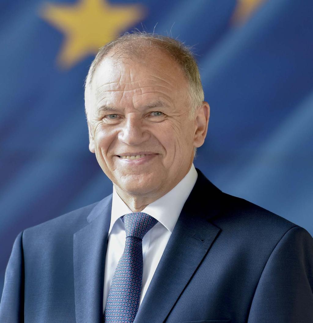 «Ingen land alene har kunnskap og kapasitet til å behandle alle sjeldne og sammensatte». Vytenis Andriukaitis Hva er rollene til de ulike involverte i ERN?