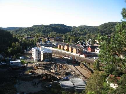 -Holte-Øst i Kristiansand (nytt boligområde) -Bergsenteret i Kristiansand (regionalt kjøpesenter)
