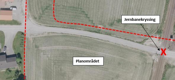 Figur 3: Melhusvegen sett fra broen over jernbanen retning nord. (kartkilde: maps.google.no). Vegene innenfor planområdet er asfalterte og anlagt uten fortau.