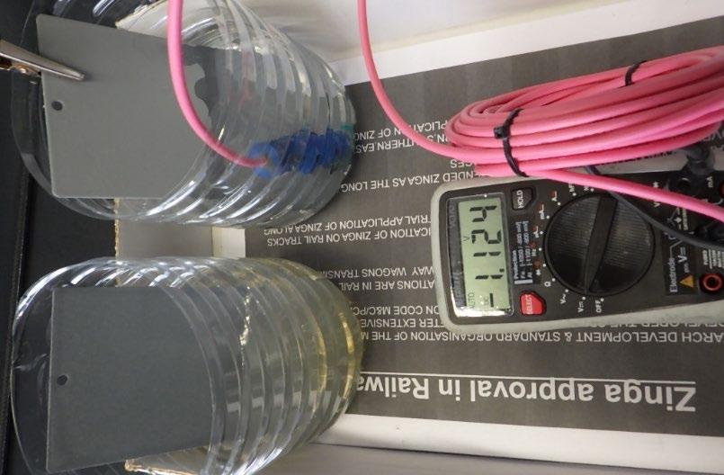 sink og stål måler minimum 1,117 Volt Voltage