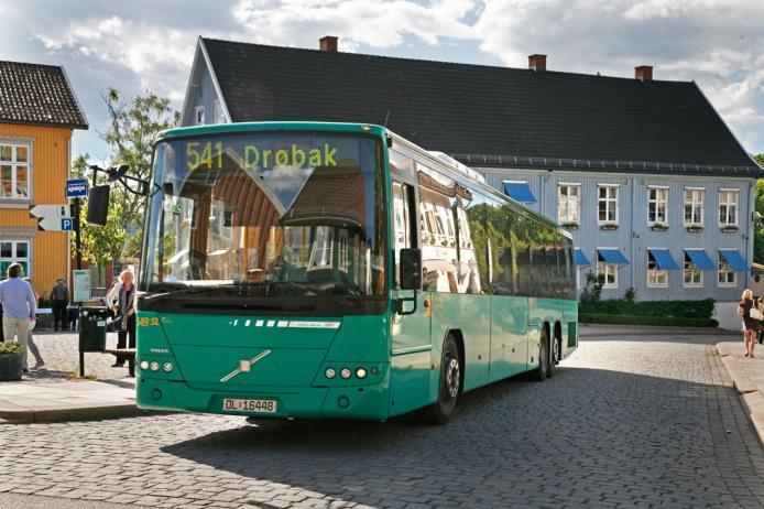 Kundehenvendelser: 500: bussen bruker for lang tid mellom Drøbak og Oslo. 500E: ståplasser på avganger fra Oslo klokken 15:45 16:15.