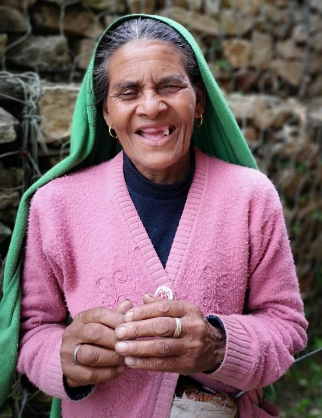 - «Ja, da jeg var mellom 12 og 16 år gammel hadde jeg flere turer til Kathmandu». Den gang gikk hun gikk hun i fem dager til Kathmandu og hentet varer for sykehuset.