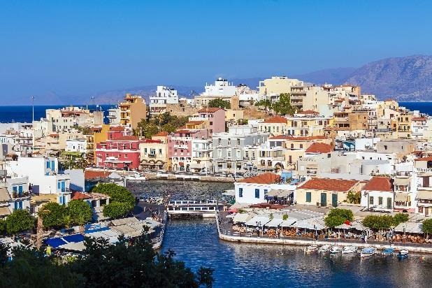 4 Kato Zakros er et avsidesliggende og spesielt sted. Her finnes ruiner fra et minoisk palass og en helt fantastisk natur samt en øde strand.