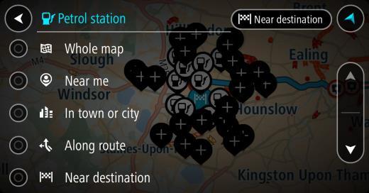 Du kan få opp en liste over bensinstasjoner på skjermen ved å trykke på denne knappen: Du kan velge en bensinstasjon