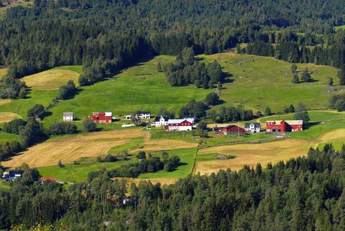 VI HAR ET LANDSKAP HVOR BØNDER