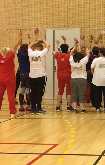 Enkeljympa Tekst og foto:cathrine Nøttingnes Enkeljympa Enkeljympa er tilrettelagt trening for ungdom og unge voksne med en utviklingshemming. Enkeljympa v/il Friskis og Svettis starter mandag 20.