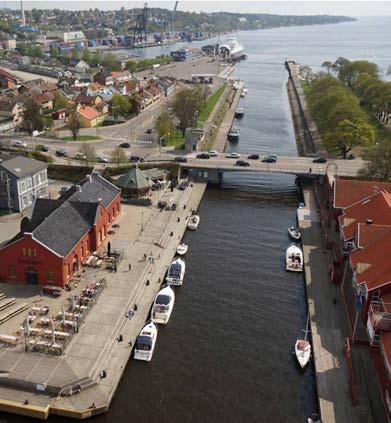 Langs Mosseelva kan det etableres gangforbindelser fra Nesparken til et nytt grøntområde på Rabben. Nye plassdannelser og urbane byrom kan etableres på nordsiden av elva.