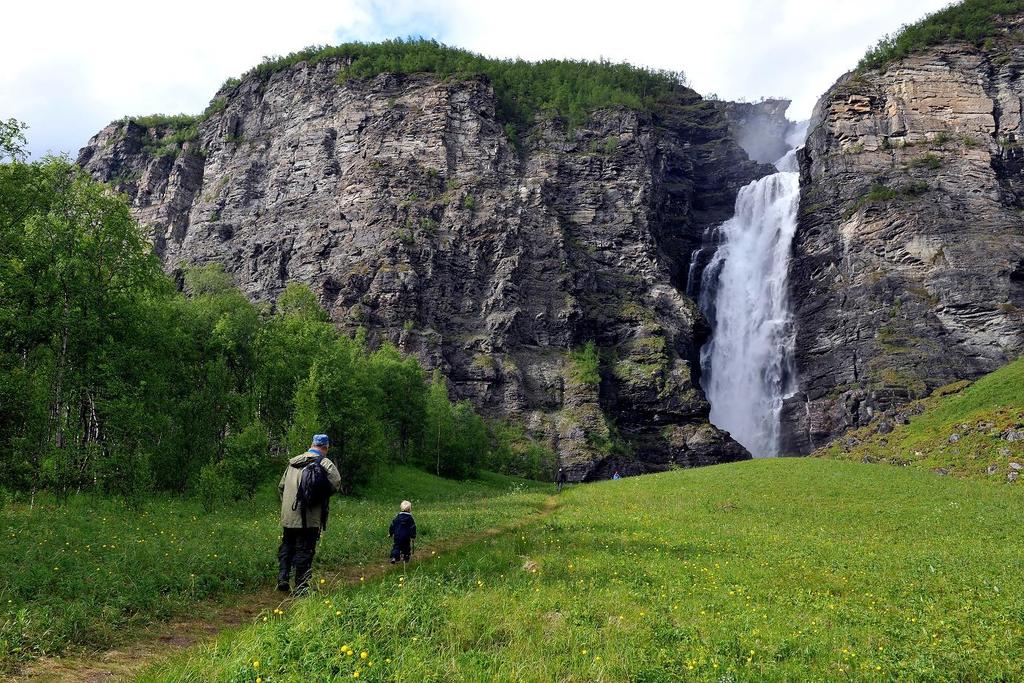 Retningslinjer for Kommunalt næringsfond og Kommunalt utviklingsfond Nordreisa kommune Foto: