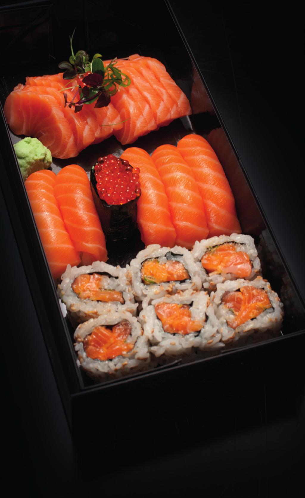 sn, su) 330,- Laks Meny 10 skiver sashimi av laks, 5 biter nigiri av laks, 6 biter Spicy laks maki og 1 lakserogn gunkan maki Salmon
