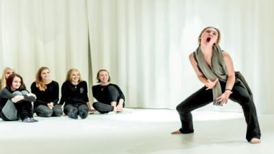 Teater/drama i kulturskolen skal være en arena for å kunne utforske og oppdage de kunstneriske virkemidlene, ta dem i bruk, mestre dem og skape kunst som berører.