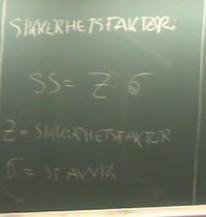 (48) ser vi at dette ekstraleddet SS er: SS = Z 0 σ[y L ] (50) hvor SS = safety stock, antall enheter på sikkerhetslager (51) Z 0 = sikkerhetsfaktor/antall standardavvik (52) σ[y L ] = standardavvik