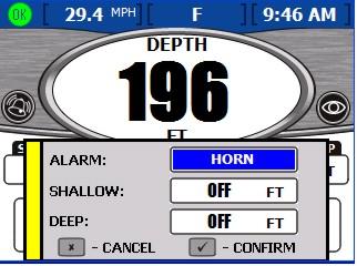 Stille inn dybdealarmene Del 6 - Miljø og navigasjon Skjermbildet "DEPTH" for dybde viser et symbol for å angi at lydalarmen eller den visuelle alarmen er aktivert.