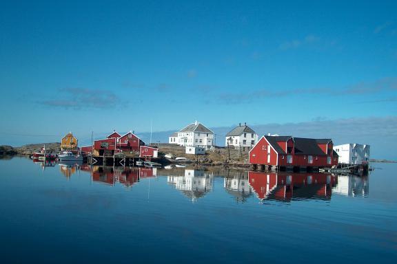 Salg av ferske brødvarer fra kl.13.00 til 17.00 lørdag og søndag. www.nordmore.