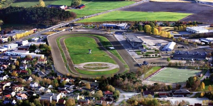 Beligghent, størrelse og arealbruk Tungavegen 1 ligger på Leangen, øst for Trondheim sentrum mellom Strindheim, Lade/Leangen, Rotvoll og Tunga, og er del av en planlagt fortetting og byutvikling i