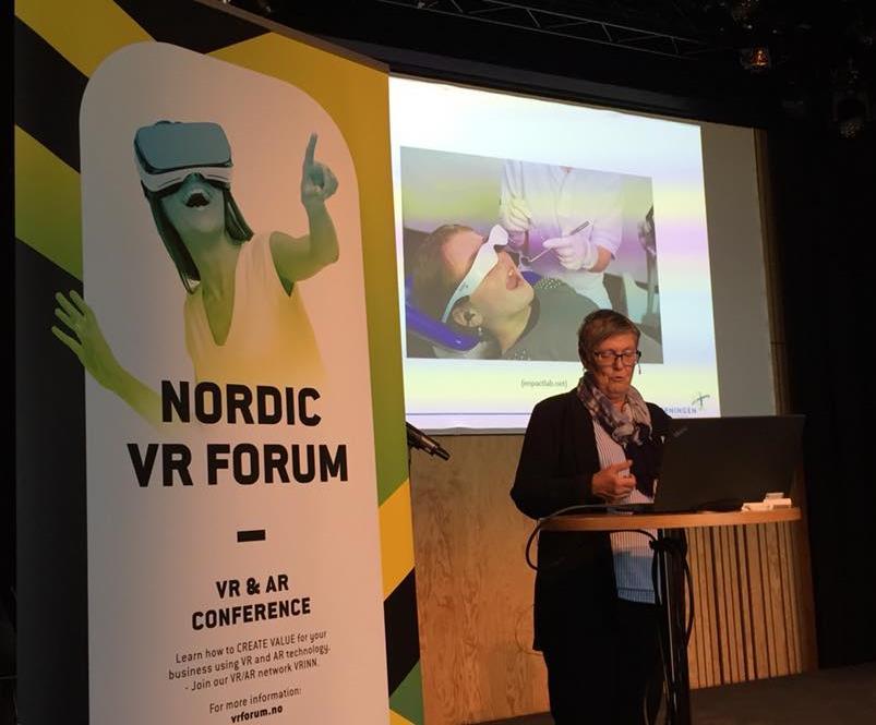 Terningen Nettverk inviterte fylkestannlegen i Hedmark til å bli med på å utvikle et prosjekt med bruk av VR-teknologi som distraksjonsterapi (avledningsterapi) ved tannbehandling.