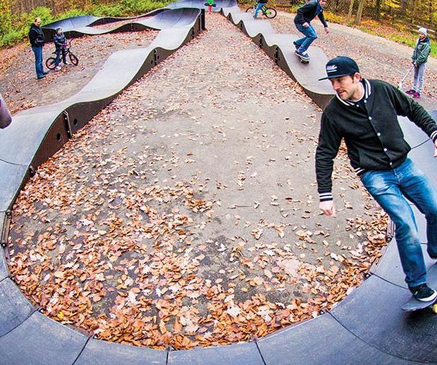 foto Ved å utvide skolegården til deler av eksisterende parkeringsplass kan