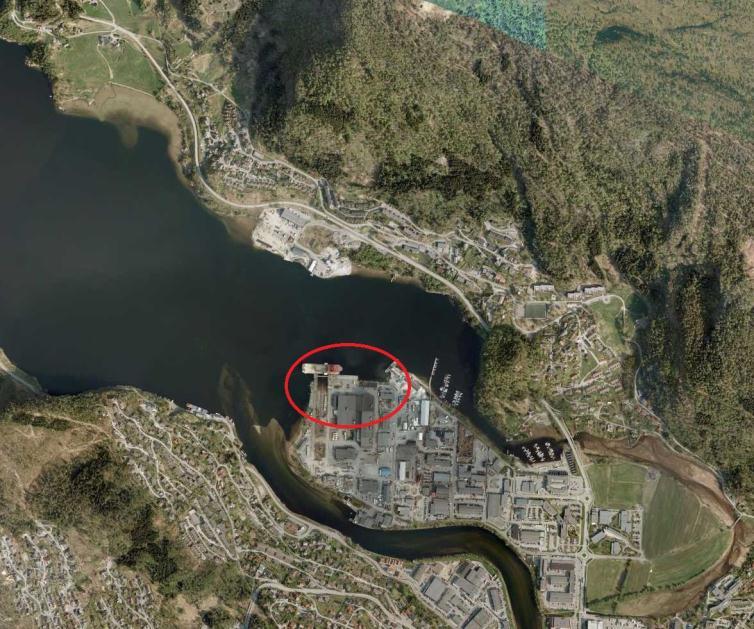 5.6 Ytre Øyrane Lokalisering Området er lokalisert vest for Førde sentrum mot Førdefjorden.