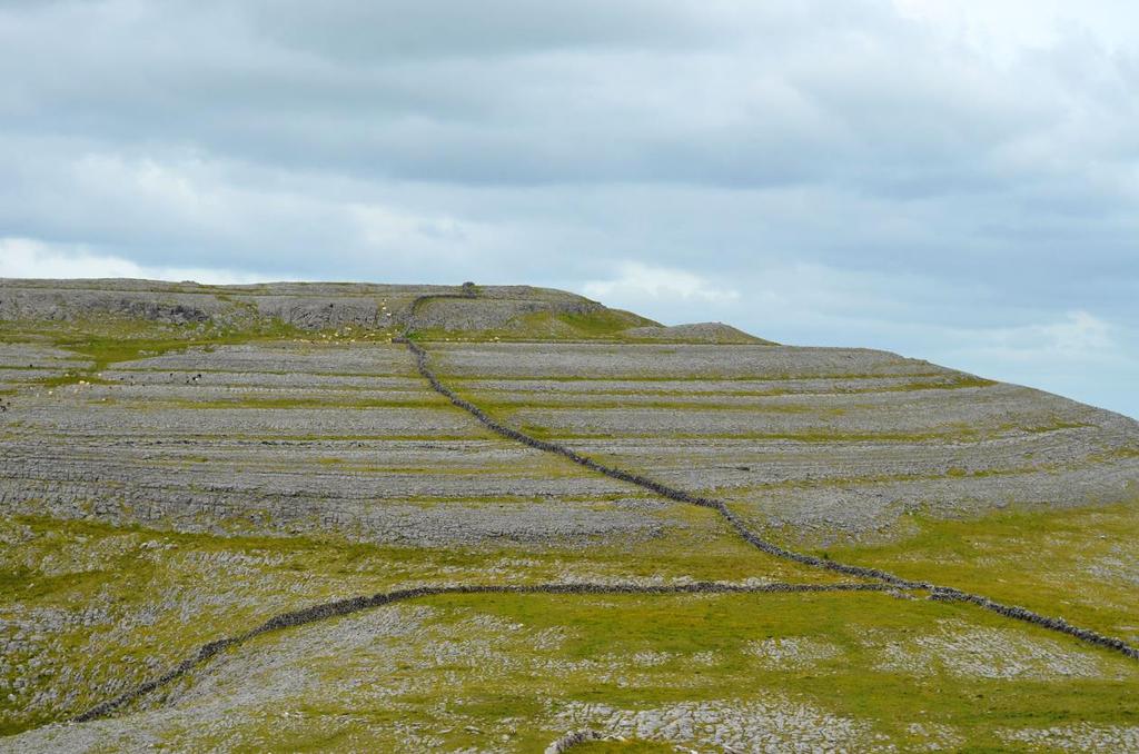 Storemyr Typisk landskap i Burren Geopark: