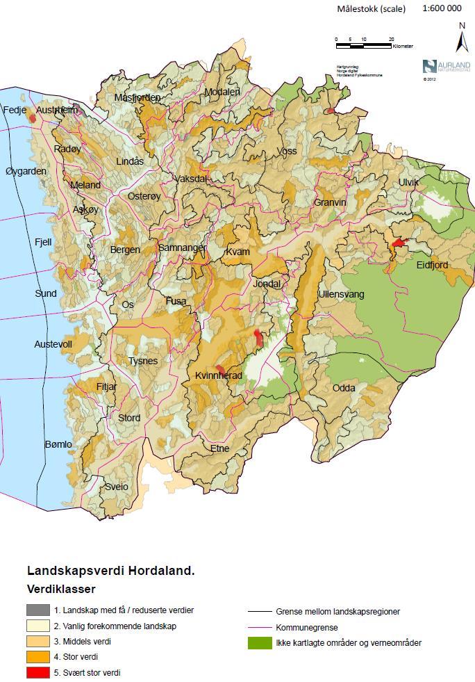 Figur 7-2 viser kartillustrasjon fra Hordaland fylkeskommune sin rapport fra 2011 Sørfjorden i Hardanger regnes med i Middels breie fjordløp og har fått stor verdi.