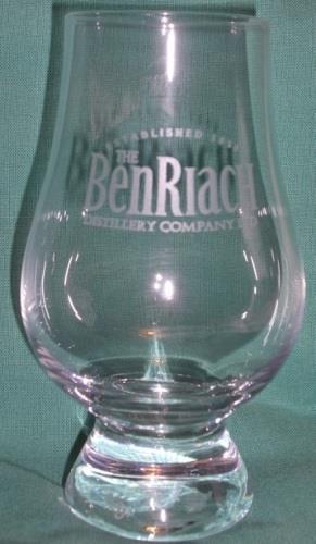 no Glencairns «The official whisky glass» Vi kan levere Glencairn sine whiskyglass udekorert