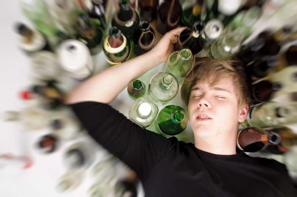 OP-Rus «Ungdataundersøkelsene viser at ungdom som begynner å drikke tidlig, i mange tilfeller har atferdsmønstre kjennetegnet av andre typer antisosial atferd og bruk av tyngre rusmidler.
