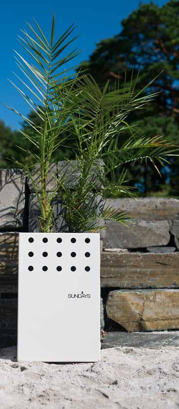 DESIGNED TO LOOK BEAUTIFULLY STYLISH WHILE APPEALING TO YOUR INNER GARDENER, THEY INCLUDE A LARGE PLANTING TRAY MOUNTED ABOVE A WATER RESERVOIR.