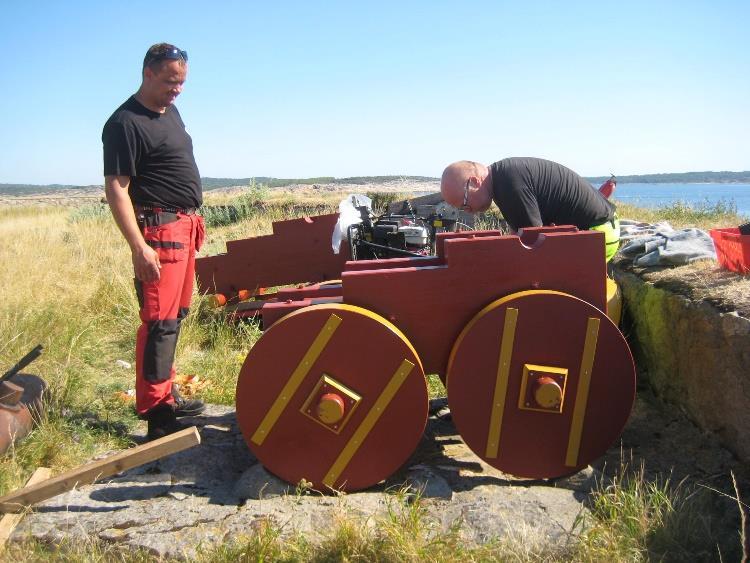 INFORMASJON / MEDIA Skjærgårdstjenesten har vært profilert i lokalavisene, NrK Østfold radio og TV. Innhold i kommunens hjemmeside om SGT revidert. «Havneliv»-messe.