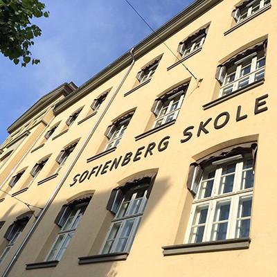 Oslo kommune Utdanningsetaten Sofienberg skole minosloskole.no Skolens profil Skolens profil Nytenkende, ambisiøs og inkluderende.