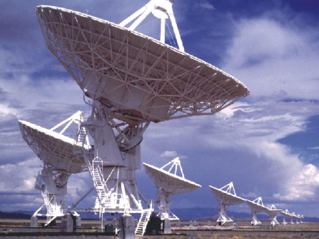 Very Large Array VLA befinner seg i Soccorro i New Mexico. Her er mange 26 meters- antenner plassert i en Y-form ute på en stor, flat slette.