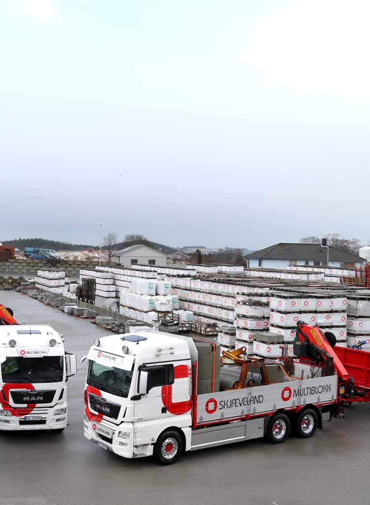 Jeg som kunde har fått akkurat det jeg har drømt om, sier Geir Lillebø, etter at gode krefter har bygget opp tre optimale lastebiler med kran i Rogaland.