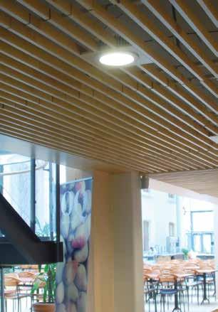 korridor, samtidig som lysytelsen kan økes til å brukes i trappehus. Enklere valg for installatør: For mye lys?