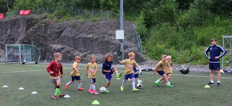 Tine Fotballskole har holdt på lengst, mens flere tilbud har kommet etterhvert. Vi tilbyr i dag et bredt utvalg av aktiviteter innen mange idrettsgrener.