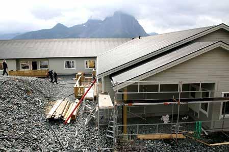 Aldri har bedriften konstruert så stort i betong og med plass-støpt betong. Grunnflate 1.100 kvadratmeter 400 av dem med 20 centimeter tykt betonggulv. Kanskje så mye som 300 kubikk betong totalt.