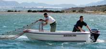 410 & 360 FISH 410 FISH: Lettere fiskebåt 410 Fish er en åpen og fleksibel fiskebåt