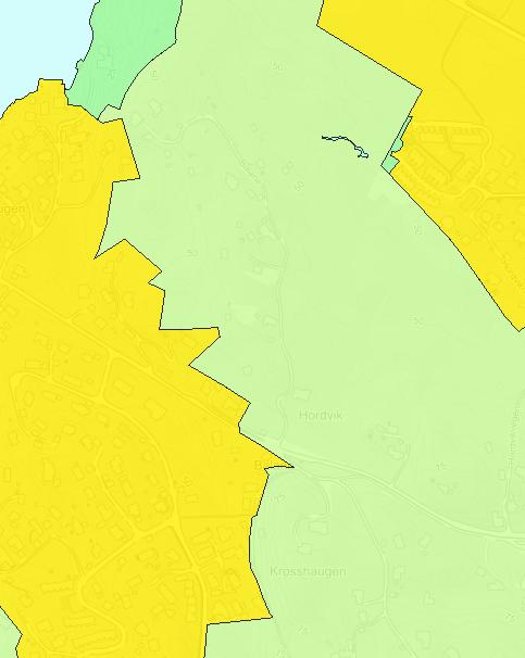 Gangavstand til barneskole (Hordvik): 1,6 km Gangavstand til lokalsenter (Haukås): 6,6 km Gangavstand til bydelssenter/kollektivknutepunkt (Åsane): 12 km Gangavstand til busstopp: 0,3 km.