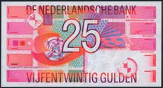 - ex 1423-1423 More than 70 banknotes in