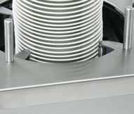 METOS PROFF TALLERKENDISPENSER Metos Proff PDW tallerkendispensere tar ca. 130 tallerkener med maks. diameter 270 mm. Dispenseren har trinnløs temperaturjustering og justerbart fjærtrykk.